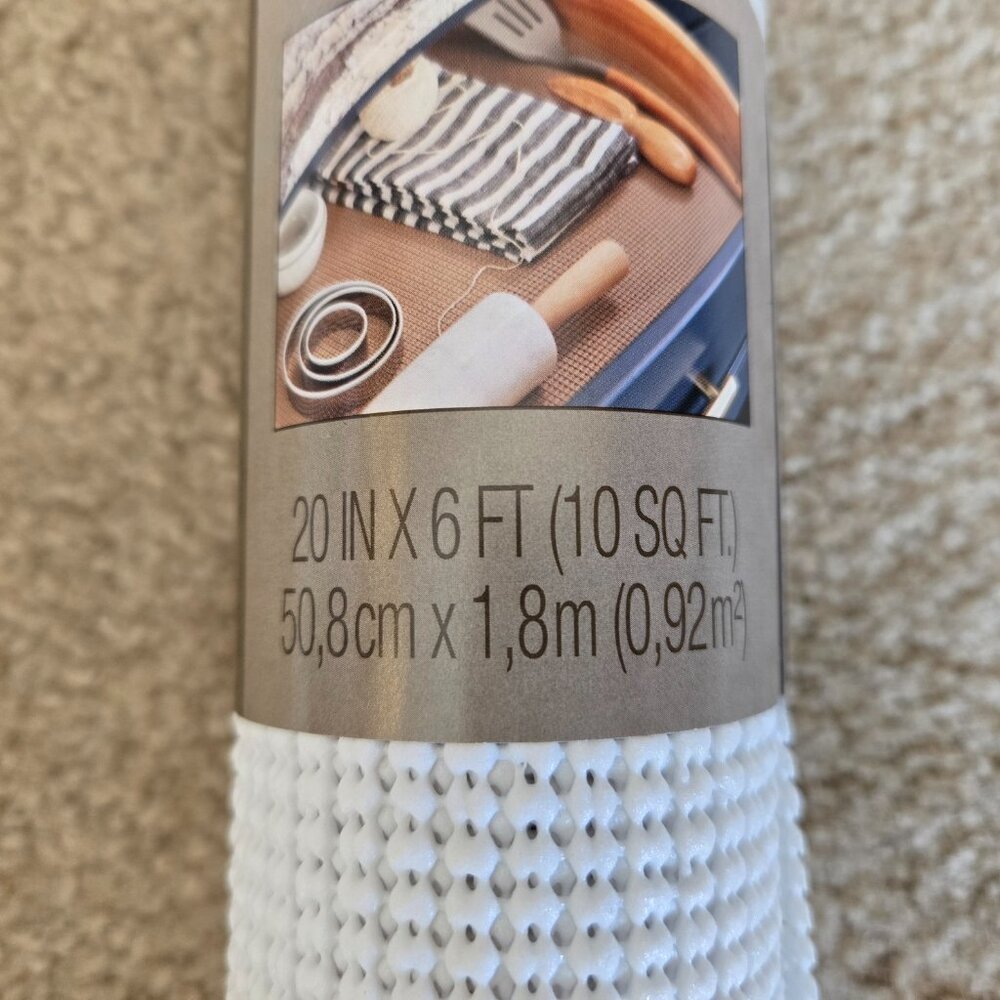 New Grippy Shelf Drawer Liner roll 20" x 6 feet - Picture 2 of 2